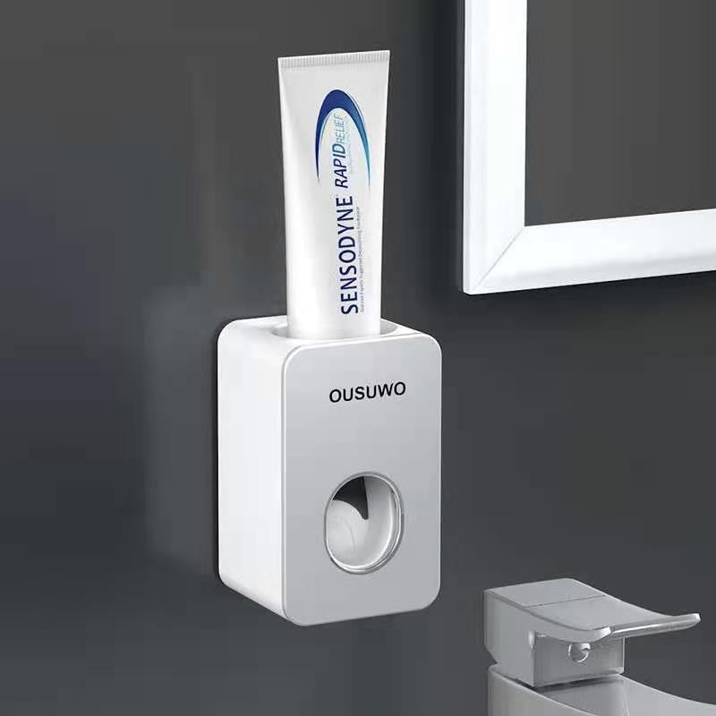 Fully automatic toothpaste dispenser