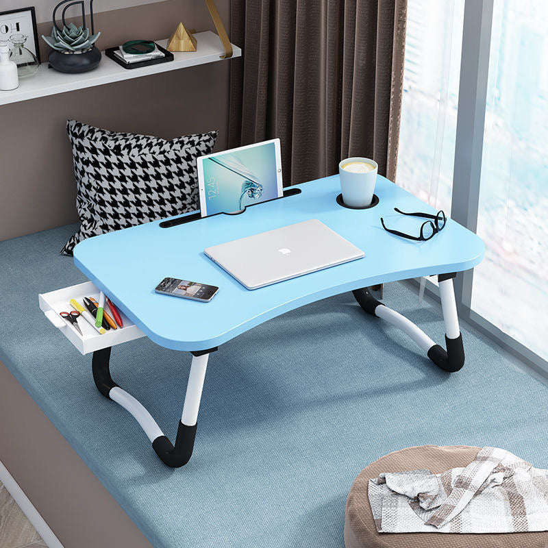 Folding table